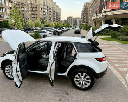 Білий Ленд Ровер Рендж Ровер Евок, об'ємом двигуна 0 л та пробігом 90 тис. км за 20450 $, фото 12 на Automoto.ua