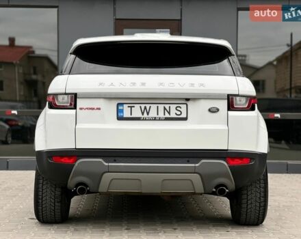 Білий Ленд Ровер Рендж Ровер Евок, об'ємом двигуна 2 л та пробігом 145 тис. км за 21500 $, фото 4 на Automoto.ua