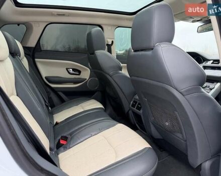 Білий Ленд Ровер Рендж Ровер Евок, об'ємом двигуна 2 л та пробігом 147 тис. км за 23500 $, фото 68 на Automoto.ua