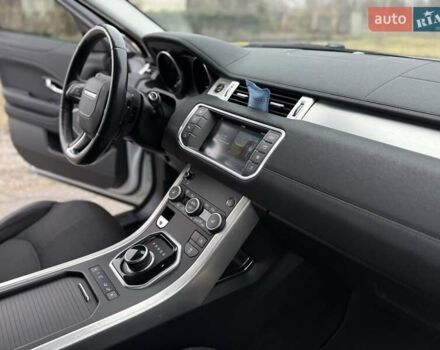 Белый Ленд Ровер Рендж Ровер Эвок, объемом двигателя 2 л и пробегом 91 тыс. км за 22900 $, фото 27 на Automoto.ua