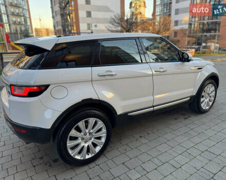 Белый Ленд Ровер Рендж Ровер Эвок, объемом двигателя 2 л и пробегом 117 тыс. км за 25250 $, фото 33 на Automoto.ua