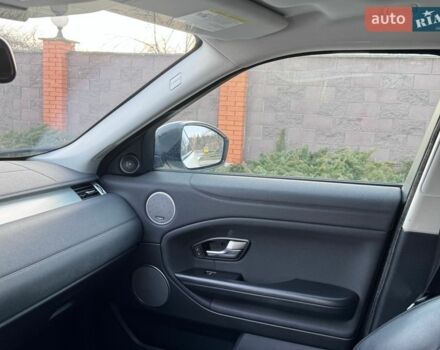 Білий Ленд Ровер Рендж Ровер Евок, об'ємом двигуна 2 л та пробігом 120 тис. км за 18500 $, фото 24 на Automoto.ua