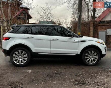 Білий Ленд Ровер Рендж Ровер Евок, об'ємом двигуна 2 л та пробігом 121 тис. км за 20240 $, фото 6 на Automoto.ua