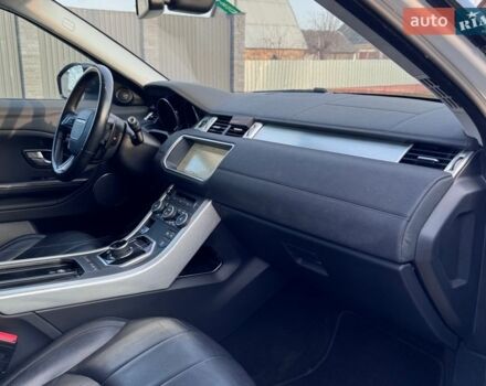 Білий Ленд Ровер Рендж Ровер Евок, об'ємом двигуна 2 л та пробігом 120 тис. км за 18500 $, фото 27 на Automoto.ua