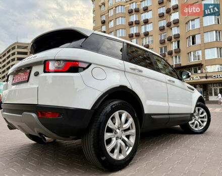 Белый Ленд Ровер Рендж Ровер Эвок, объемом двигателя 2 л и пробегом 90 тыс. км за 19850 $, фото 27 на Automoto.ua