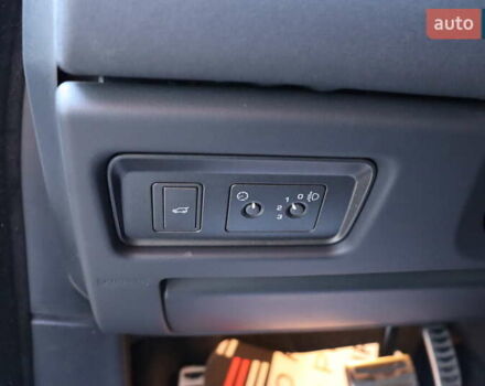 Білий Ленд Ровер Рендж Ровер Евок, об'ємом двигуна 2 л та пробігом 40 тис. км за 28900 $, фото 17 на Automoto.ua