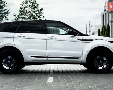 Белый Ленд Ровер Рендж Ровер Эвок, объемом двигателя 2 л и пробегом 190 тыс. км за 29900 $, фото 1 на Automoto.ua