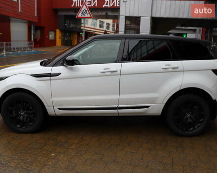 Белый Ленд Ровер Рендж Ровер Эвок, объемом двигателя 2 л и пробегом 67 тыс. км за 28900 $, фото 7 на Automoto.ua