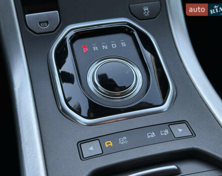 Білий Ленд Ровер Рендж Ровер Евок, об'ємом двигуна 2 л та пробігом 74 тис. км за 24500 $, фото 26 на Automoto.ua