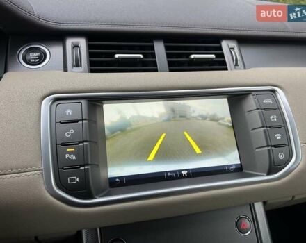 Білий Ленд Ровер Рендж Ровер Евок, об'ємом двигуна 2 л та пробігом 56 тис. км за 26400 $, фото 22 на Automoto.ua