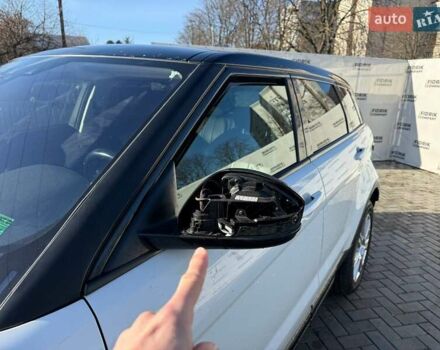 Белый Ленд Ровер Рендж Ровер Эвок, объемом двигателя 2 л и пробегом 177 тыс. км за 16400 $, фото 2 на Automoto.ua