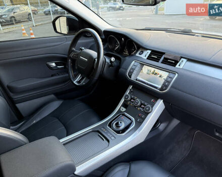 Білий Ленд Ровер Рендж Ровер Евок, об'ємом двигуна 2 л та пробігом 74 тис. км за 24500 $, фото 36 на Automoto.ua