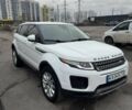 Белый Ленд Ровер Рендж Ровер Эвок, объемом двигателя 2.5 л и пробегом 90 тыс. км за 21500 $, фото 1 на Automoto.ua
