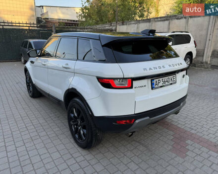 Білий Ленд Ровер Рендж Ровер Евок, об'ємом двигуна 2 л та пробігом 100 тис. км за 20000 $, фото 10 на Automoto.ua