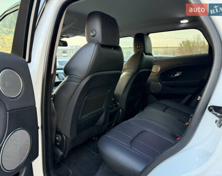 Білий Ленд Ровер Рендж Ровер Евок, об'ємом двигуна 2 л та пробігом 74 тис. км за 24500 $, фото 28 на Automoto.ua