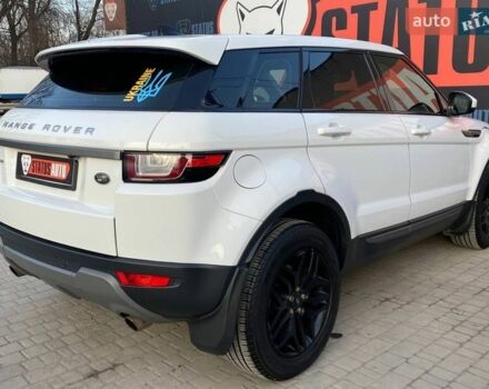 Білий Ленд Ровер Рендж Ровер Евок, об'ємом двигуна 2 л та пробігом 69 тис. км за 23800 $, фото 4 на Automoto.ua