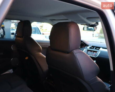 Білий Ленд Ровер Рендж Ровер Евок, об'ємом двигуна 2 л та пробігом 40 тис. км за 28900 $, фото 40 на Automoto.ua