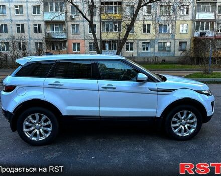 Белый Ленд Ровер Рендж Ровер Эвок, объемом двигателя 2 л и пробегом 140 тыс. км за 23500 $, фото 3 на Automoto.ua