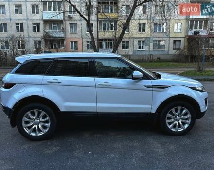 Белый Ленд Ровер Рендж Ровер Эвок, объемом двигателя 2 л и пробегом 140 тыс. км за 23500 $, фото 3 на Automoto.ua