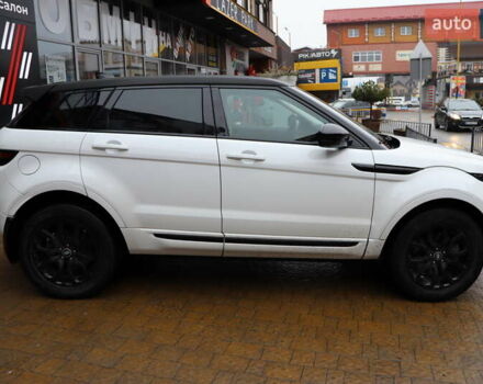 Белый Ленд Ровер Рендж Ровер Эвок, объемом двигателя 2 л и пробегом 67 тыс. км за 28900 $, фото 3 на Automoto.ua