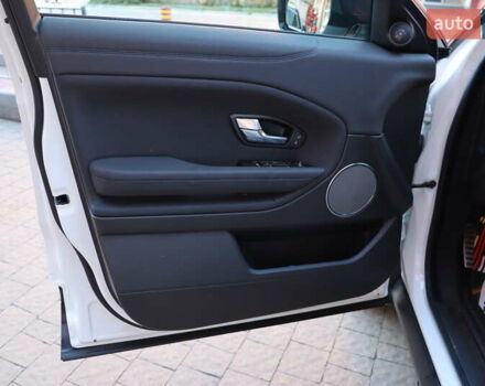 Білий Ленд Ровер Рендж Ровер Евок, об'ємом двигуна 2 л та пробігом 40 тис. км за 28900 $, фото 15 на Automoto.ua