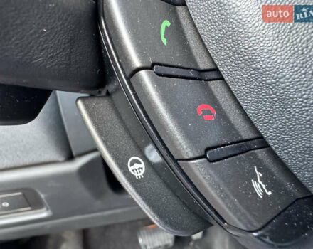 Білий Ленд Ровер Рендж Ровер Евок, об'ємом двигуна 2 л та пробігом 100 тис. км за 20000 $, фото 20 на Automoto.ua