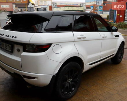 Белый Ленд Ровер Рендж Ровер Эвок, объемом двигателя 2 л и пробегом 67 тыс. км за 28900 $, фото 4 на Automoto.ua