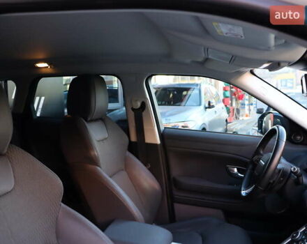 Білий Ленд Ровер Рендж Ровер Евок, об'ємом двигуна 2 л та пробігом 40 тис. км за 28900 $, фото 45 на Automoto.ua