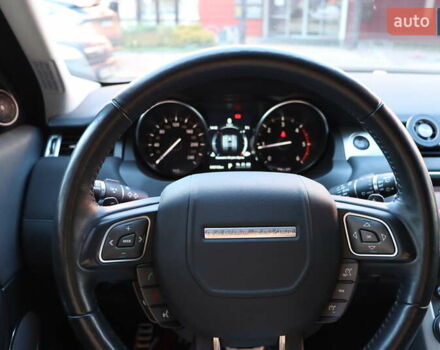 Білий Ленд Ровер Рендж Ровер Евок, об'ємом двигуна 2 л та пробігом 40 тис. км за 28900 $, фото 18 на Automoto.ua