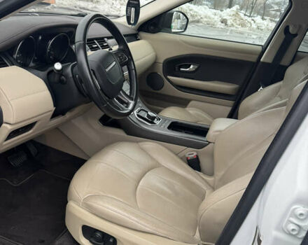 Белый Ленд Ровер Рендж Ровер Эвок, объемом двигателя 2 л и пробегом 102 тыс. км за 20900 $, фото 16 на Automoto.ua