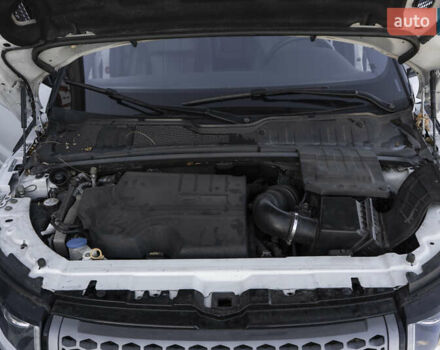 Білий Ленд Ровер Рендж Ровер Евок, об'ємом двигуна 2 л та пробігом 89 тис. км за 25700 $, фото 31 на Automoto.ua