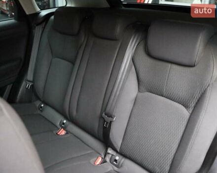 Белый Ленд Ровер Рендж Ровер Эвок, объемом двигателя 2 л и пробегом 67 тыс. км за 28900 $, фото 36 на Automoto.ua