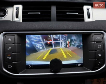 Белый Ленд Ровер Рендж Ровер Эвок, объемом двигателя 2 л и пробегом 67 тыс. км за 28900 $, фото 22 на Automoto.ua