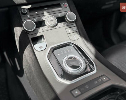 Белый Ленд Ровер Рендж Ровер Эвок, объемом двигателя 2 л и пробегом 190 тыс. км за 29900 $, фото 12 на Automoto.ua