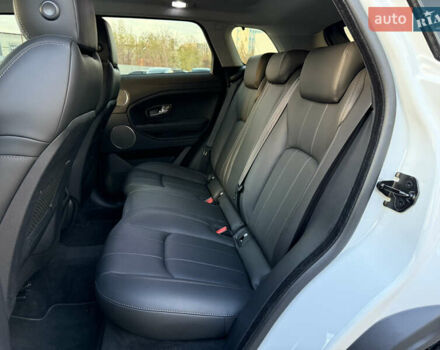 Білий Ленд Ровер Рендж Ровер Евок, об'ємом двигуна 2 л та пробігом 74 тис. км за 24500 $, фото 29 на Automoto.ua