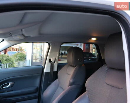 Білий Ленд Ровер Рендж Ровер Евок, об'ємом двигуна 2 л та пробігом 40 тис. км за 28900 $, фото 14 на Automoto.ua