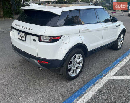 Белый Ленд Ровер Рендж Ровер Эвок, объемом двигателя 2 л и пробегом 79 тыс. км за 16000 $, фото 4 на Automoto.ua