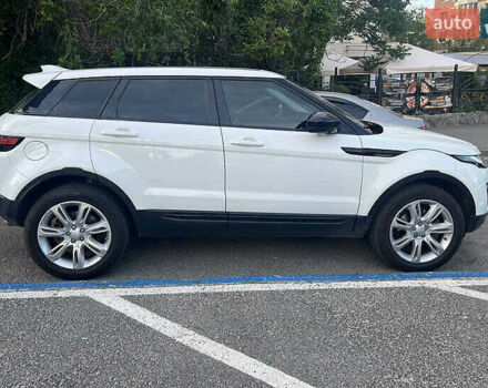 Белый Ленд Ровер Рендж Ровер Эвок, объемом двигателя 2 л и пробегом 79 тыс. км за 16000 $, фото 2 на Automoto.ua