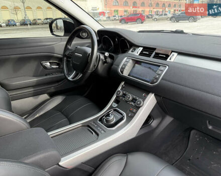 Белый Ленд Ровер Рендж Ровер Эвок, объемом двигателя 2 л и пробегом 75 тыс. км за 23500 $, фото 23 на Automoto.ua