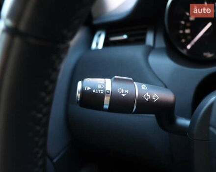 Білий Ленд Ровер Рендж Ровер Евок, об'ємом двигуна 2 л та пробігом 40 тис. км за 28900 $, фото 23 на Automoto.ua