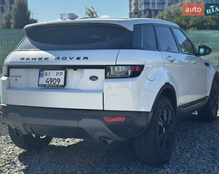 Белый Ленд Ровер Рендж Ровер Эвок, объемом двигателя 2 л и пробегом 200 тыс. км за 17000 $, фото 4 на Automoto.ua