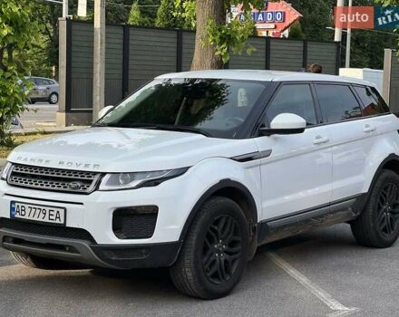 Белый Ленд Ровер Рендж Ровер Эвок, объемом двигателя 2 л и пробегом 66 тыс. км за 29800 $, фото 4 на Automoto.ua