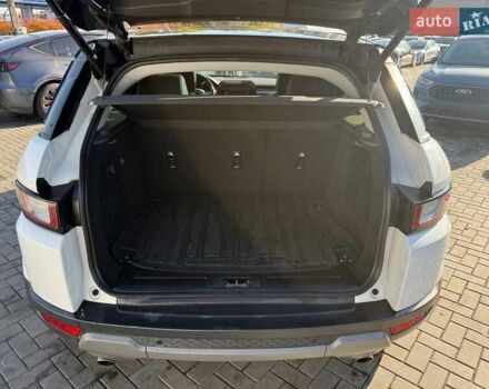 Белый Ленд Ровер Рендж Ровер Эвок, объемом двигателя 2 л и пробегом 177 тыс. км за 16400 $, фото 13 на Automoto.ua