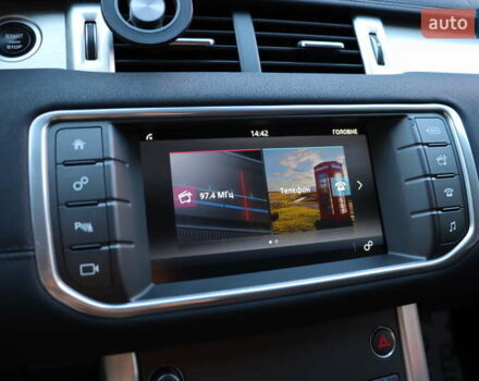 Білий Ленд Ровер Рендж Ровер Евок, об'ємом двигуна 2 л та пробігом 40 тис. км за 28900 $, фото 26 на Automoto.ua