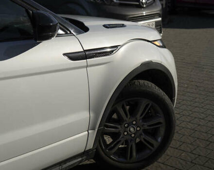 Білий Ленд Ровер Рендж Ровер Евок, об'ємом двигуна 2 л та пробігом 89 тис. км за 25700 $, фото 6 на Automoto.ua