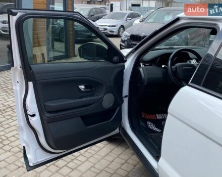 Білий Ленд Ровер Рендж Ровер Евок, об'ємом двигуна 2 л та пробігом 69 тис. км за 23800 $, фото 12 на Automoto.ua