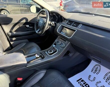 Белый Ленд Ровер Рендж Ровер Эвок, объемом двигателя 2 л и пробегом 177 тыс. км за 16400 $, фото 9 на Automoto.ua