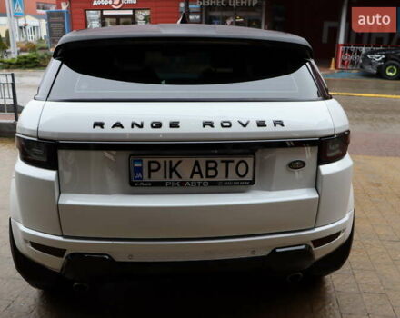 Белый Ленд Ровер Рендж Ровер Эвок, объемом двигателя 2 л и пробегом 67 тыс. км за 28900 $, фото 6 на Automoto.ua