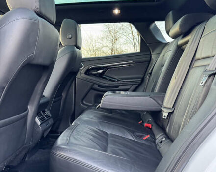 Білий Ленд Ровер Рендж Ровер Евок, об'ємом двигуна 2 л та пробігом 99 тис. км за 28500 $, фото 26 на Automoto.ua