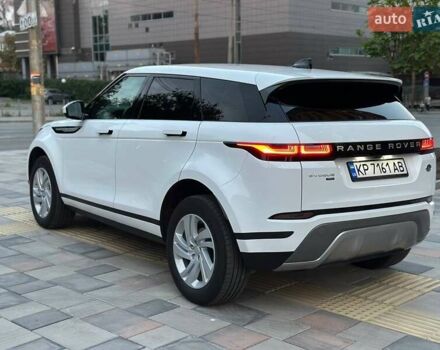 Білий Ленд Ровер Рендж Ровер Евок, об'ємом двигуна 2 л та пробігом 59 тис. км за 29900 $, фото 4 на Automoto.ua